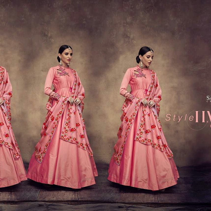 techmasters_off's tweet photo. *Ready to ship...*
๐ *BRIDE VOL-3 READY MADE*
What's App :- +919825219007
Fabrics
๐นTop: *Heavy tapeta sarteen n tapeta silk
*Available - Size only XL*
#bride #heavysuits #handworksuits #womensfashion #womens #love #girlsgeneration #style https://t.co/G2w84c0qlm