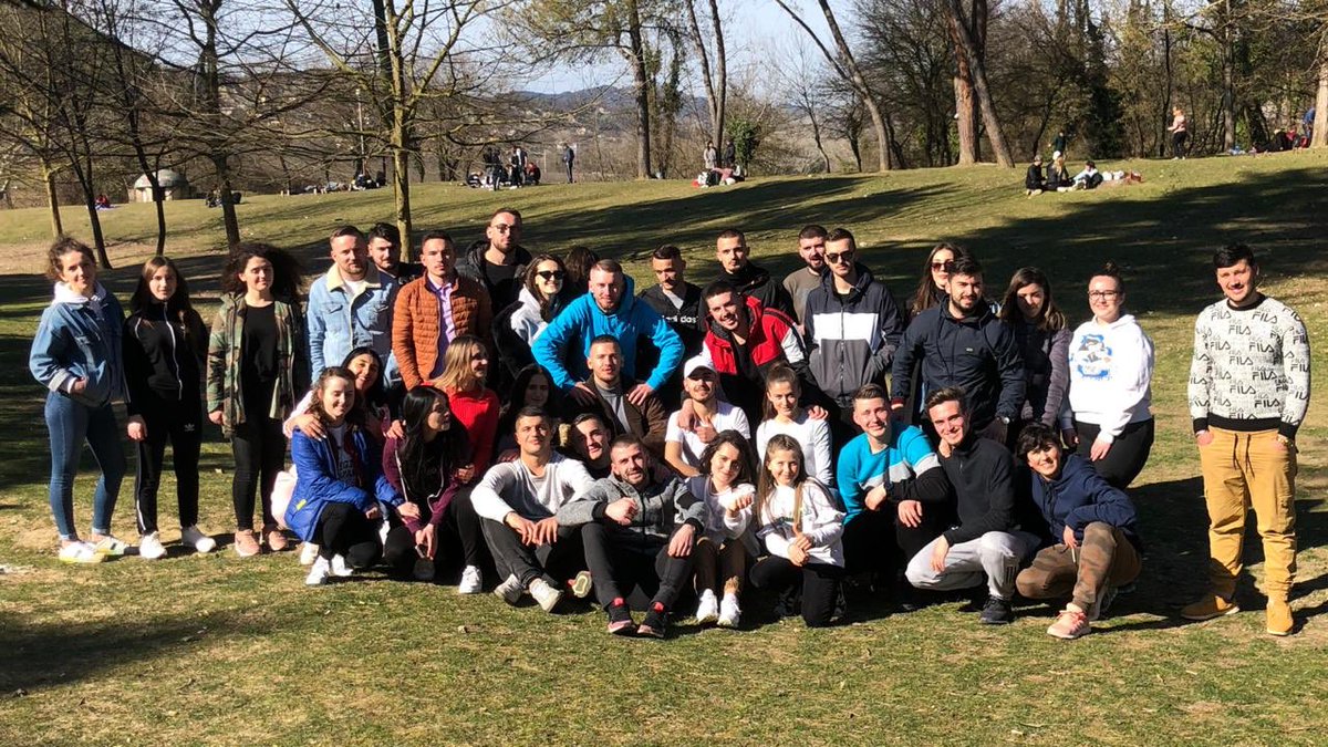 j_kejd's tweet photo. E diela ne Pezë!🌳
#rini #fuqi #energji https://t.co/Cjrfr0SF1p