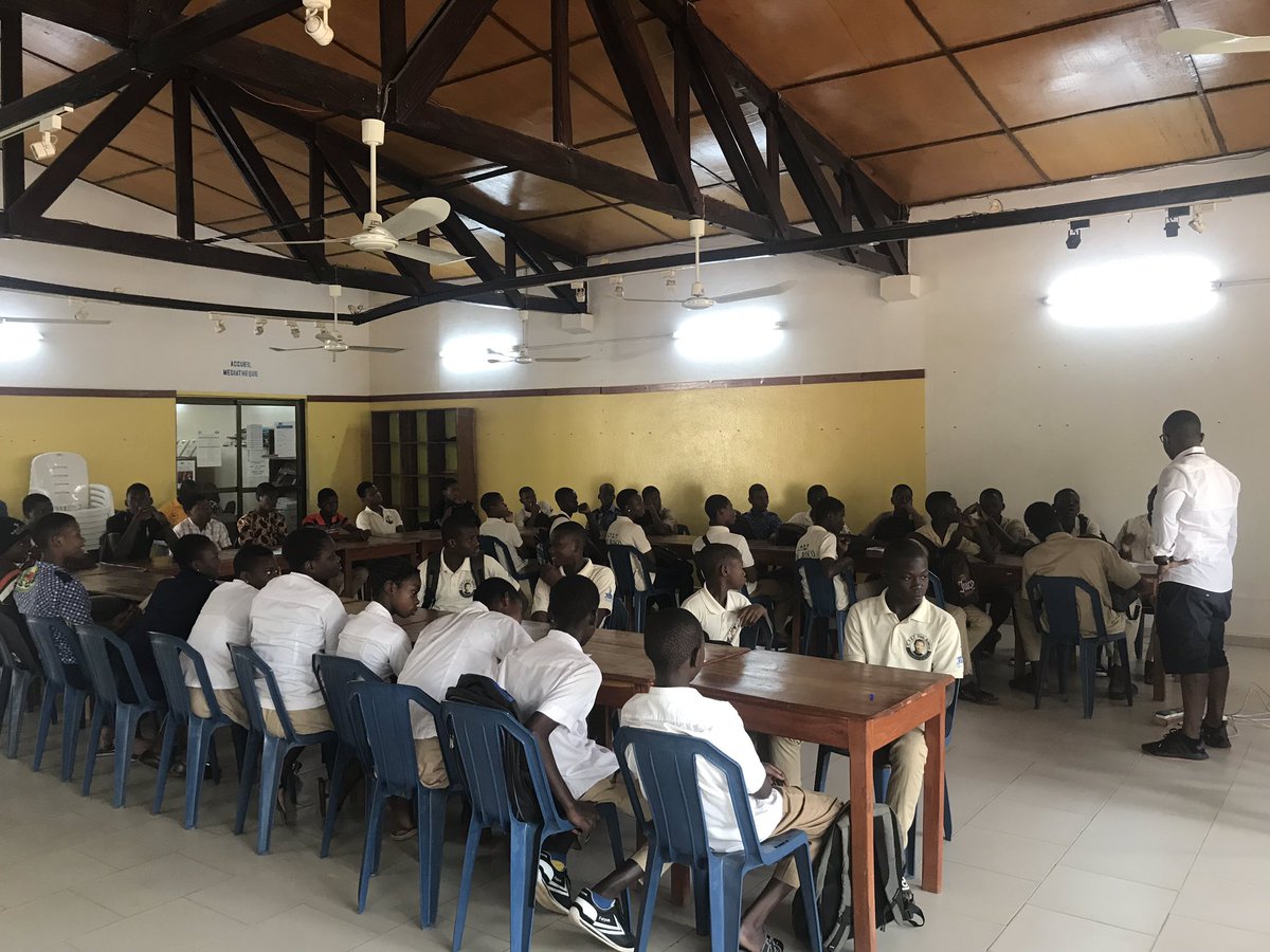 keoubougoupi's tweet image. #ImpalaEdTech : 40 élèves de 5 établissements scolaires de la ville de #Parakou sont là ce matin à l’@IF_Benin de Parakou pour acquérir les compétences du 21è siècle.
#DigitalLiteracy #EdTech #Tech4Kids #SDG4 #wasexo