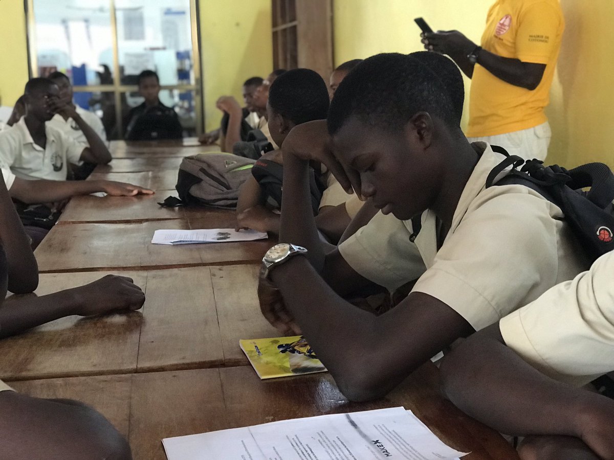 keoubougoupi's tweet image. #ImpalaEdTech : 40 élèves de 5 établissements scolaires de la ville de #Parakou sont là ce matin à l’@IF_Benin de Parakou pour acquérir les compétences du 21è siècle.
#DigitalLiteracy #EdTech #Tech4Kids #SDG4 #wasexo