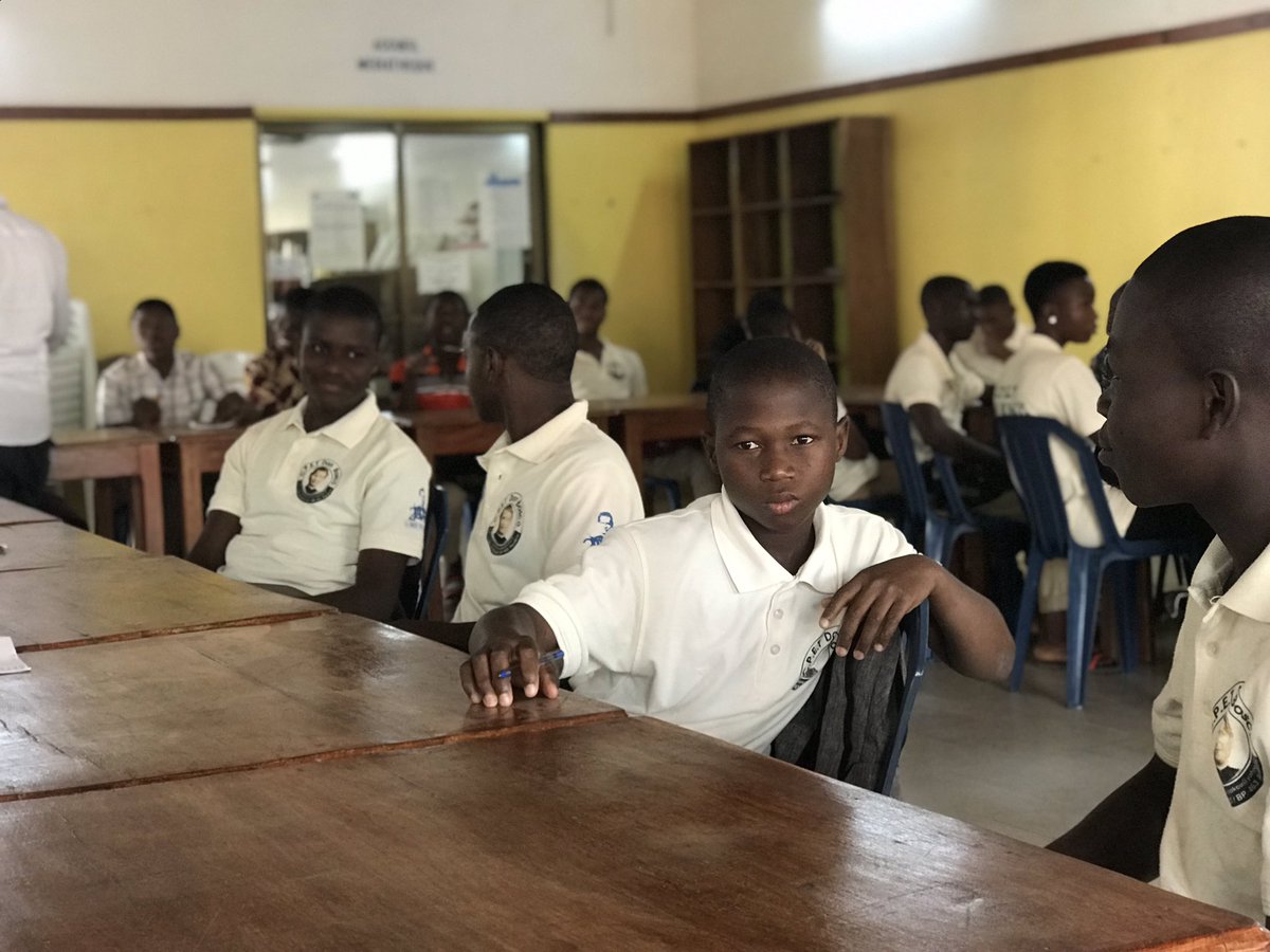 keoubougoupi's tweet image. #ImpalaEdTech : 40 élèves de 5 établissements scolaires de la ville de #Parakou sont là ce matin à l’@IF_Benin de Parakou pour acquérir les compétences du 21è siècle.
#DigitalLiteracy #EdTech #Tech4Kids #SDG4 #wasexo