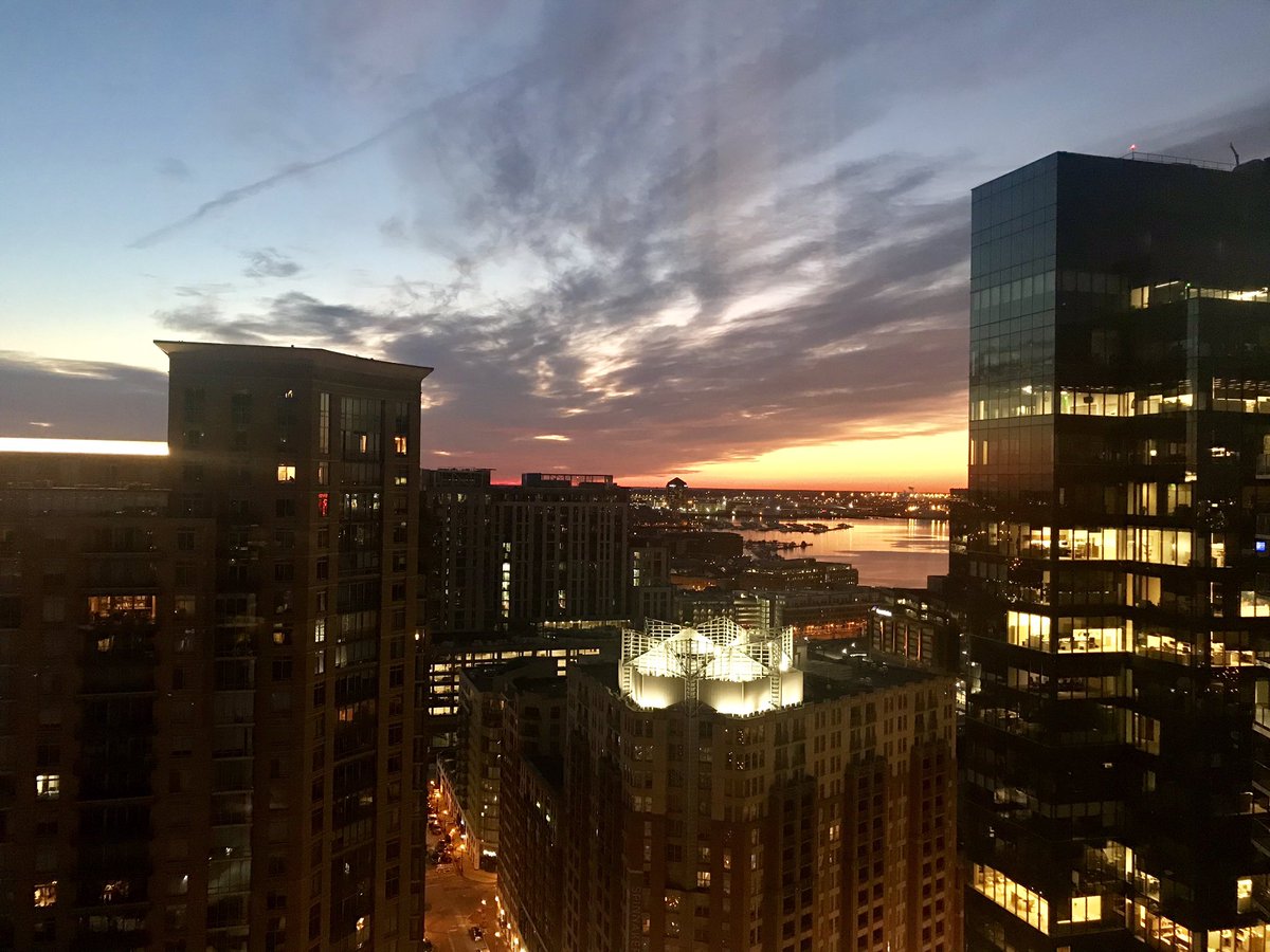 PHUSE_Global's tweet photo. Sun rises in Baltimore. After a great gala dinner last night, we are ready for Day 2 of #PhUSE #USConnect19. https://t.co/91P6BKEswd