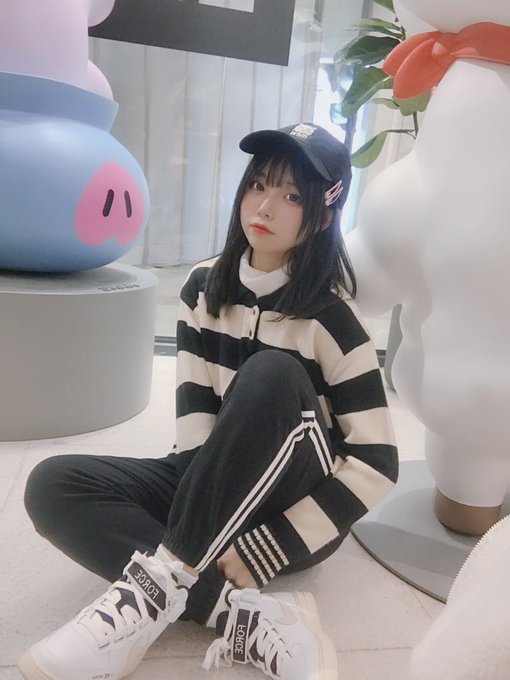 Twitterのコスプレ画像23