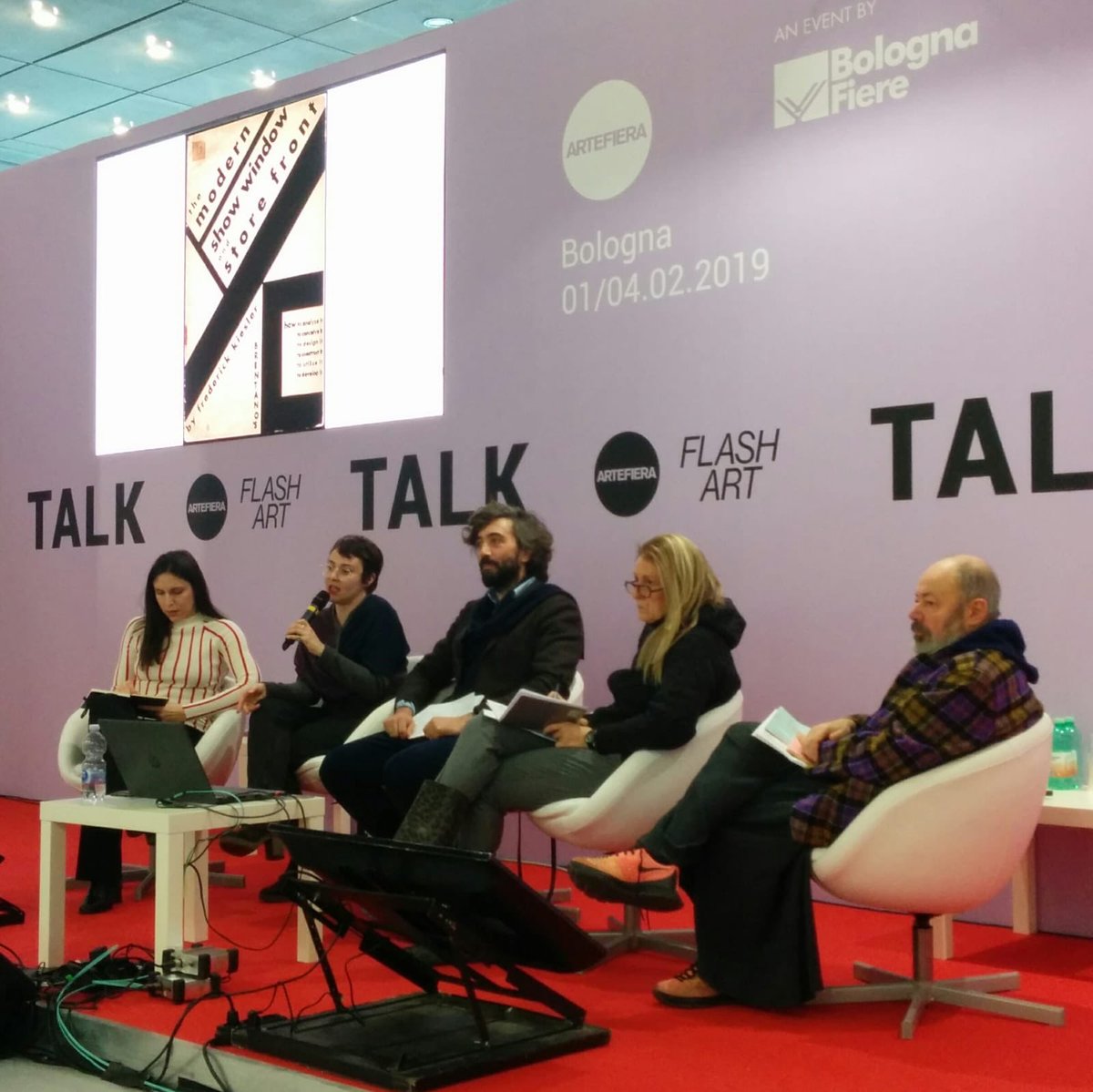 Throwback to #ArteFiera #FlashArt Talk: “On exhibiting. The display between continuity and fractures on the institutional system” with #CristianoRaimondi #AnnaFranceschini #LauraCherubini #ItaloRota 3/02/2019 #Bologna