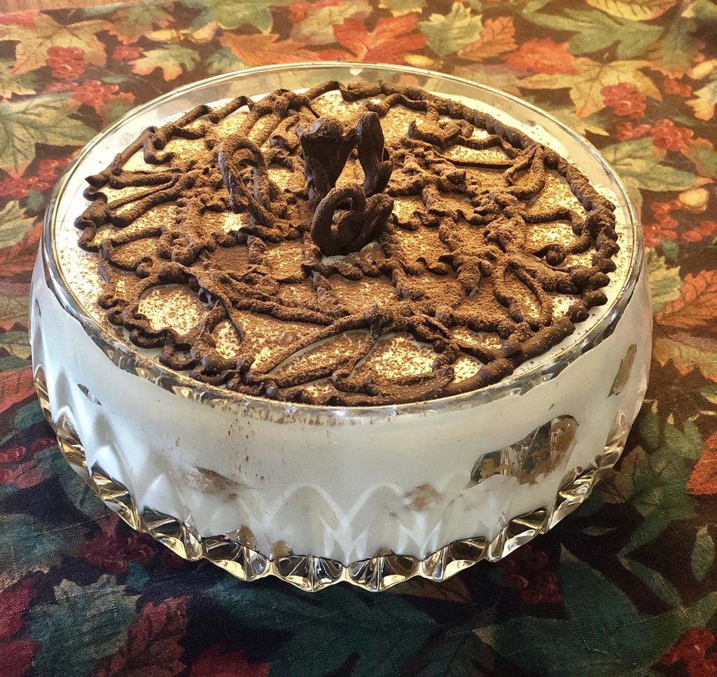 Cute_and_Food's tweet photo. "First attempt at chocolate decorations — authentic Italian tiramisu" via #DessertPorn Subreddit - Courtesy of dawnsie_dawn https://t.co/EBEcTSGWOZ