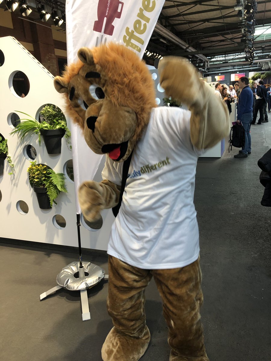 SabrinaHahn_'s tweet photo. I have spotted a lion at #AWSSummit Berlin! Stop by the #NetApp booth G12 to get your photo with the @VINTIN_GmbH lion! #CloudVolumes #DataDriven #cloudlydifferent https://t.co/jLVhQwkCdf