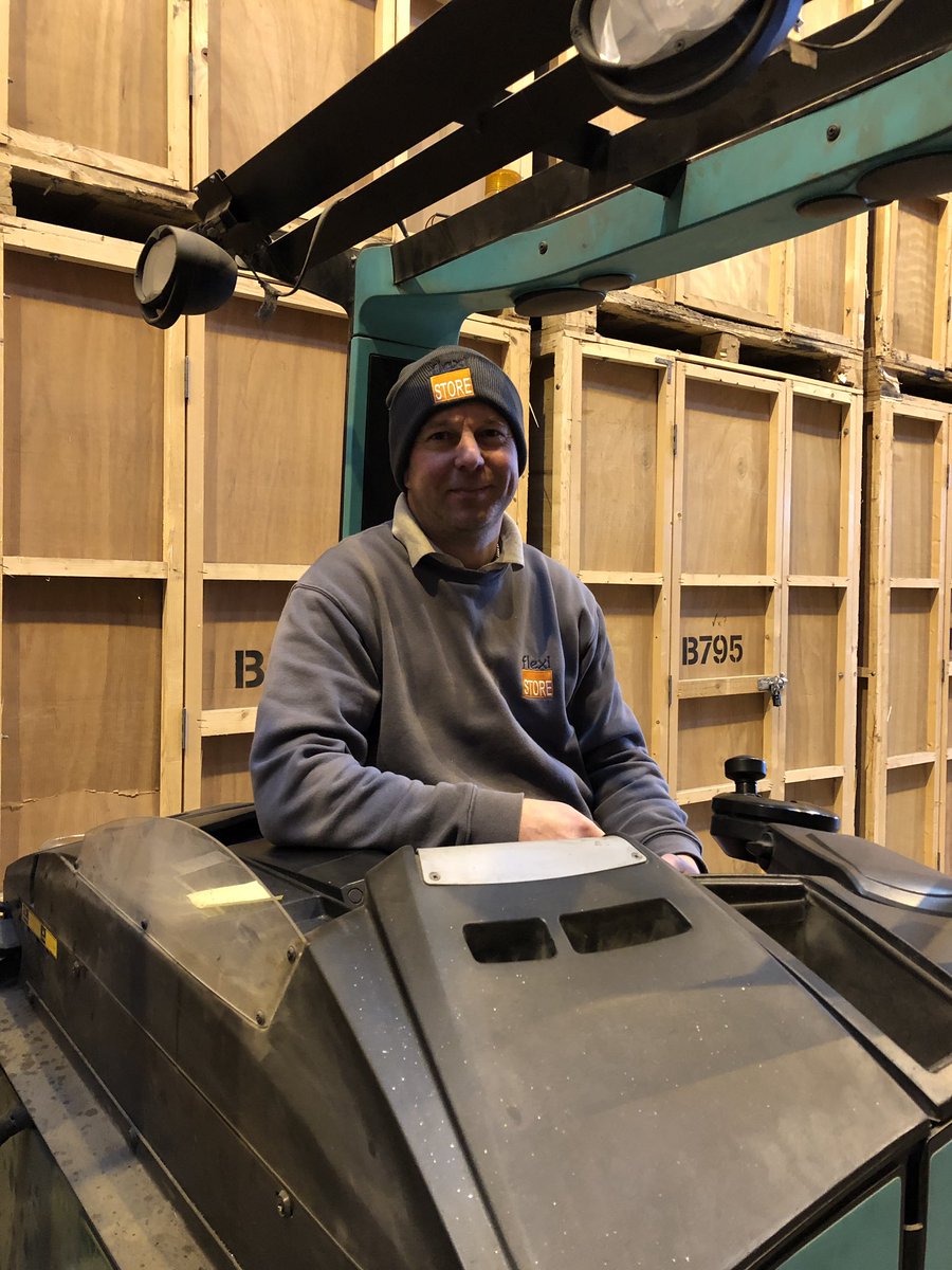 FlexistoreAbdn's tweet photo. When you visit our store you can always be sure of a friendly welcome. Meet Gabor, one of our Driver/Storemen. #flexistore #storage #selfstorage #studentstorage #businessstorage #aberdeen #aberdeenshire #whyhireavanwhenyoudonthaveto https://t.co/xl90TZPhvk