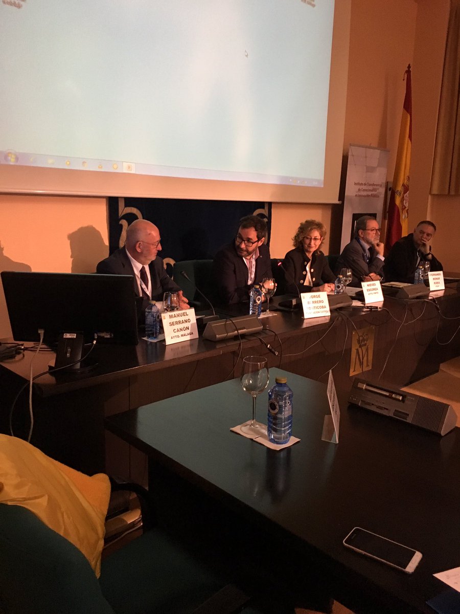 ThinkTankTIC's tweet image. En #CNIS Manuel Serrano #AytoMálaga nos habla de M-VIAL