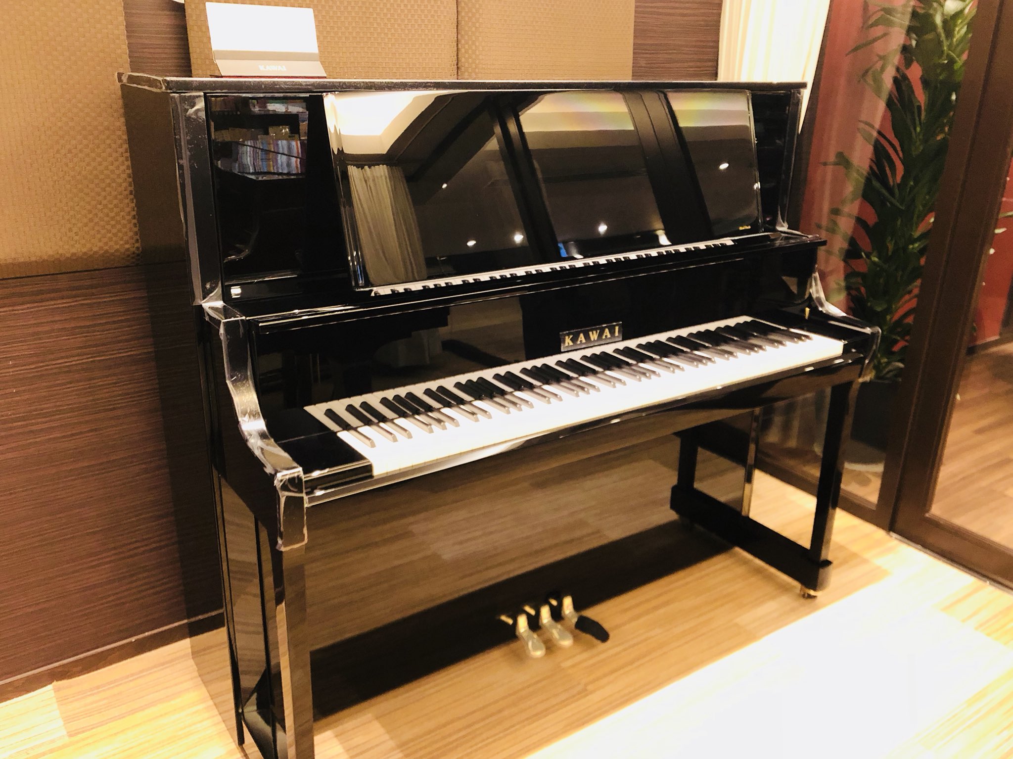 大型譜面台 カワイ ピアノ - 鍵盤楽器 大型譜面台 カワイ ピアノ - 鍵盤楽器