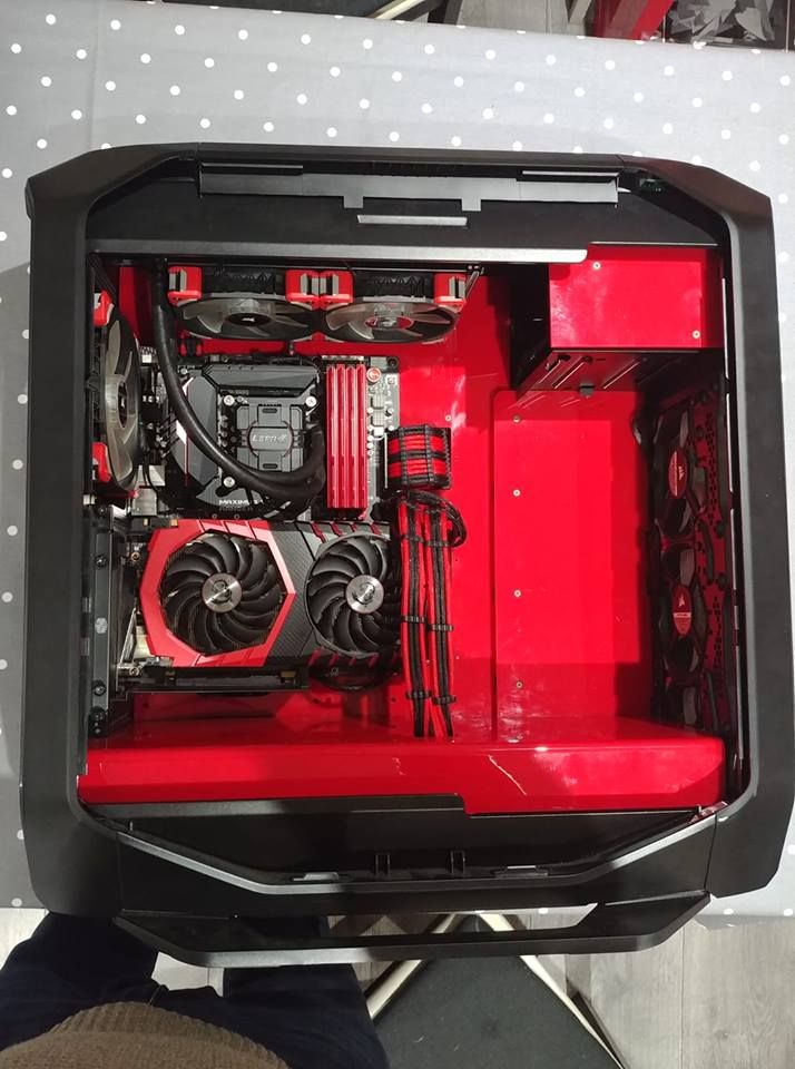 ColdZero_Intl's tweet photo. Another Customer Photo Feedback, this time for parts in red for the #Corsair #780T #computer case. It turned out sooooooooo beautiful, loved the black and red together. How about you guys, what do you think? #CaseModdingWithColdzero #gamers https://t.co/Q2SetX8DnS