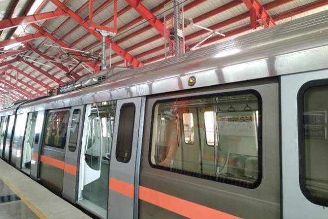FinancialXpress's tweet photo. #DelhiMetro Red Line: Two metro stations on #DilshadGarden-#NewBusAdda corridor to be renamed; here's why
https://t.co/SLxN4Q0T50 https://t.co/0Xd0ByZA0H
