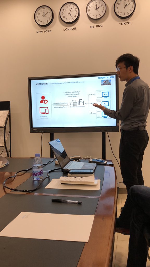 CreateLEDLucy's tweet image. How nice our meeting room is after the TV-46 1.6mm replaced the LCD wall! 💕