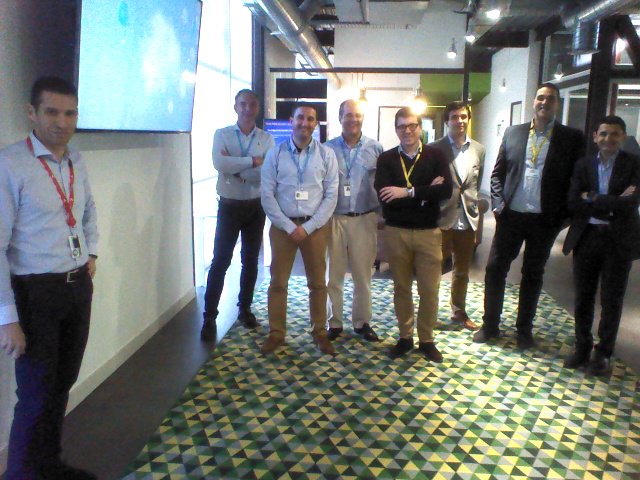NaoDigitalMLG's tweet photo. Bienvenidos al Advanced Technology Center de @accenturespain en Málaga https://t.co/EMDSqKKg6P
