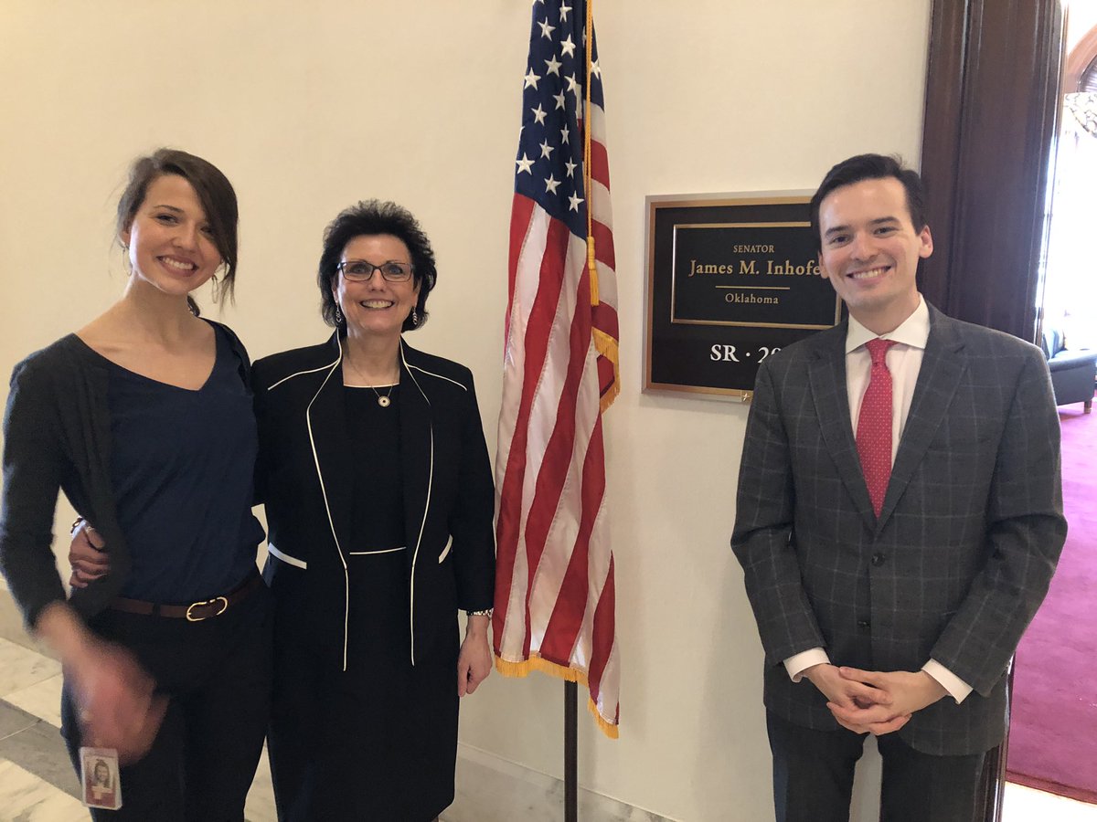 Donna Gradel tweet media