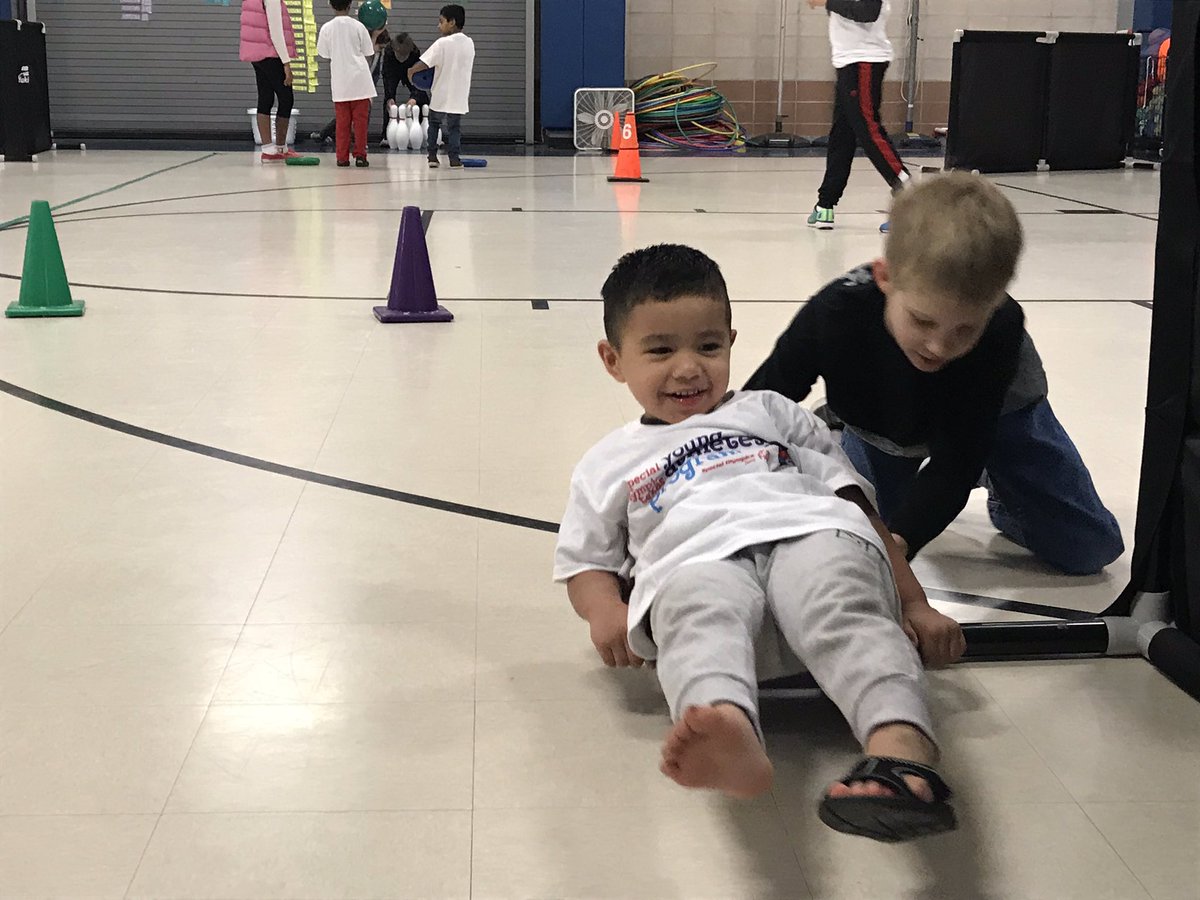 Megan Lucier tweet media