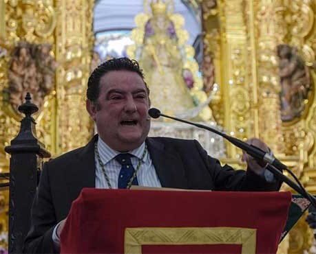 RocioTocina's tweet photo. En nombre de la Junta de Gobierno y de la Hdad. Del Rocío de Tocina queremos trasladar nuestro más sentido pésame a la familia de don Rafael González-Serna, fallecido en el día de hoy, quien fuera pregonero de nuestra Hermandad en 1989. 

Descanse en paz. https://t.co/0w9hZgRMWM