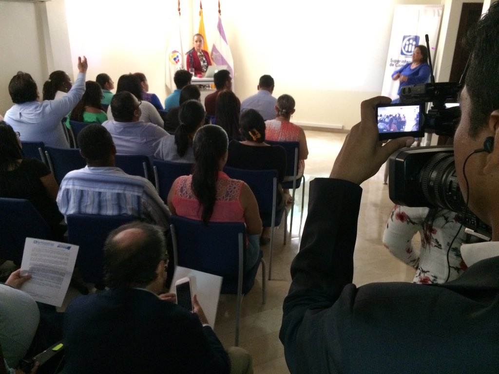 SupercomZona8's tweet photo. #SupercomRendiciónDeCuentas  
Los expedientes administrativos, jurídicos y de los procesos ejecutados en los medios de comunicación del 2014 al 2018 están al alcance de la ciudadanía. https://t.co/T3132aiLeO