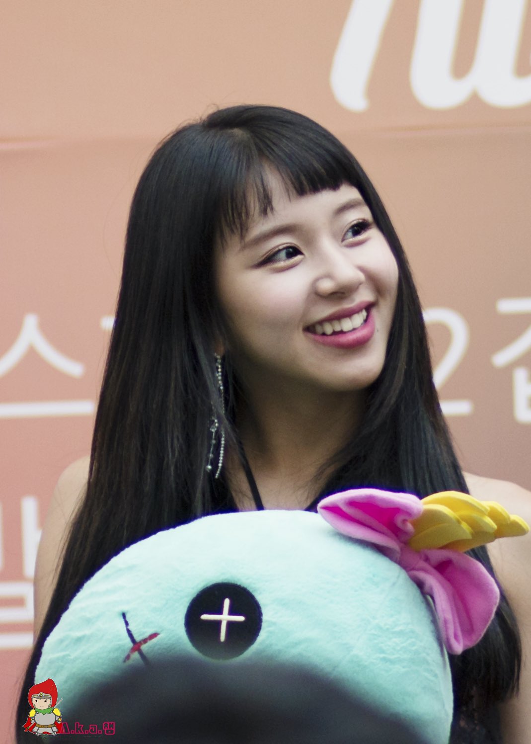 D0V41IzUYAI53e6.jpg:orig