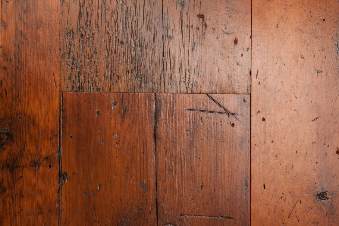 Should you opt for unfinished or prefinished hardwood flooring? The answer might be more complex than you would expect. We break down what you need to know to make an informed decision in this post. 

hardwoodflooringcharleston.com/pros-cons-unfi…