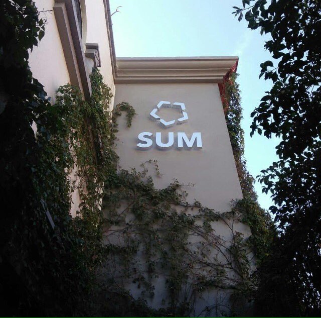 CanalizoAustria's tweet photo. Sintoniza @QuehaydenuevoCT por #radio o por internet y conoce que te ofrece @StartupOaxaca Ve a trabajar en el coworking, adquiere una membresía y disfruta de la hermosa casa.
#SoySUM #Emprendedores #Negocios #Coworking #Martes #Café https://t.co/X4xLCc7U5s