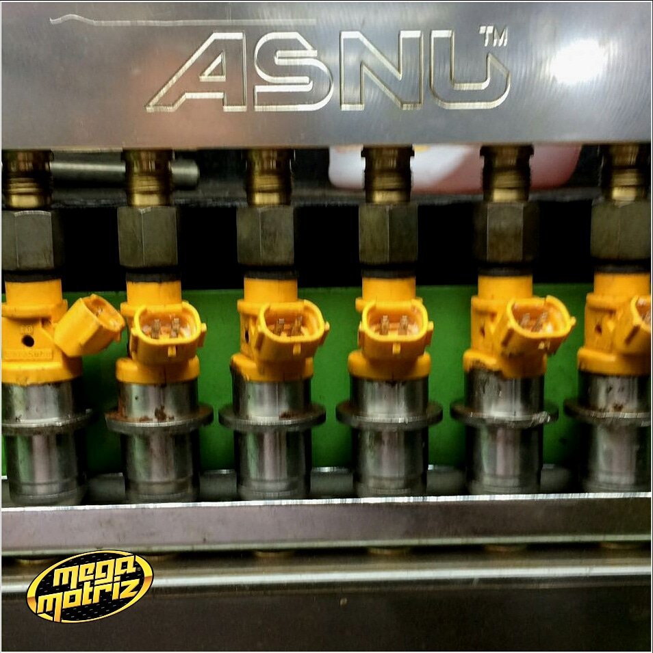 MegaMotriz's tweet photo. Inyectores listo en el banco de pruebas. 

Te esperamos en @MegaMotriz
#SabemosDeInyectores

#motor #LimpiezaDeInyectores #mecanica #taller
#FuelInjection #fallas #gasolina #injector #cars #automovil #vzla #caracas #inyectores #gasolina #inyeccion #fuel #instacar #instacars #mm https://t.co/6X8jz2g8qn