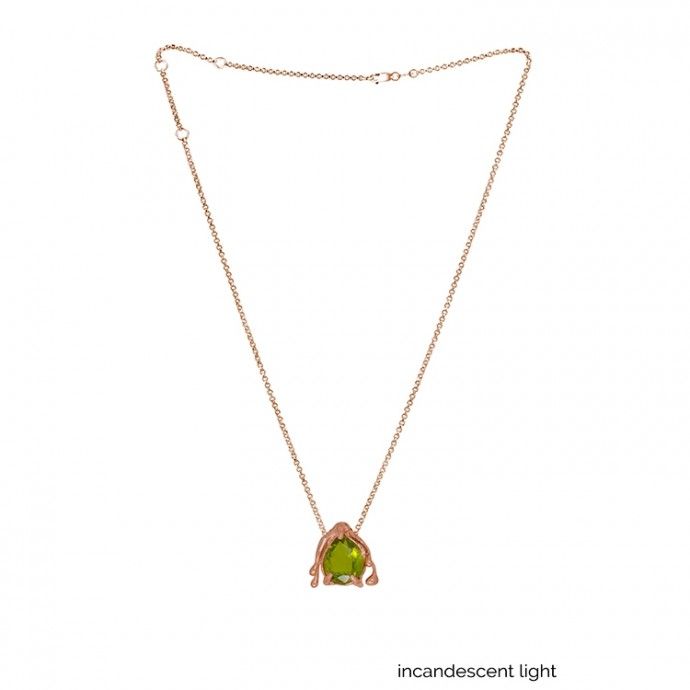 AndersonBeattie's tweet photo. Take a look at this color change Diaspore necklace by Anderson-Beattie and let everyone be mesmerize by its beauty. #jewelry #colorchangegemstone https://t.co/tWXIFzPO3T https://t.co/Z1b7lYYQmb