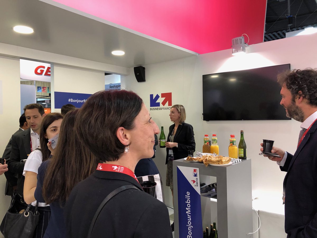 Cider and pancake time ⁦<a href="/BCInter/">Bretagne Commerce International (BCI)</a>⁩ #MWC19 #Brittany 😋