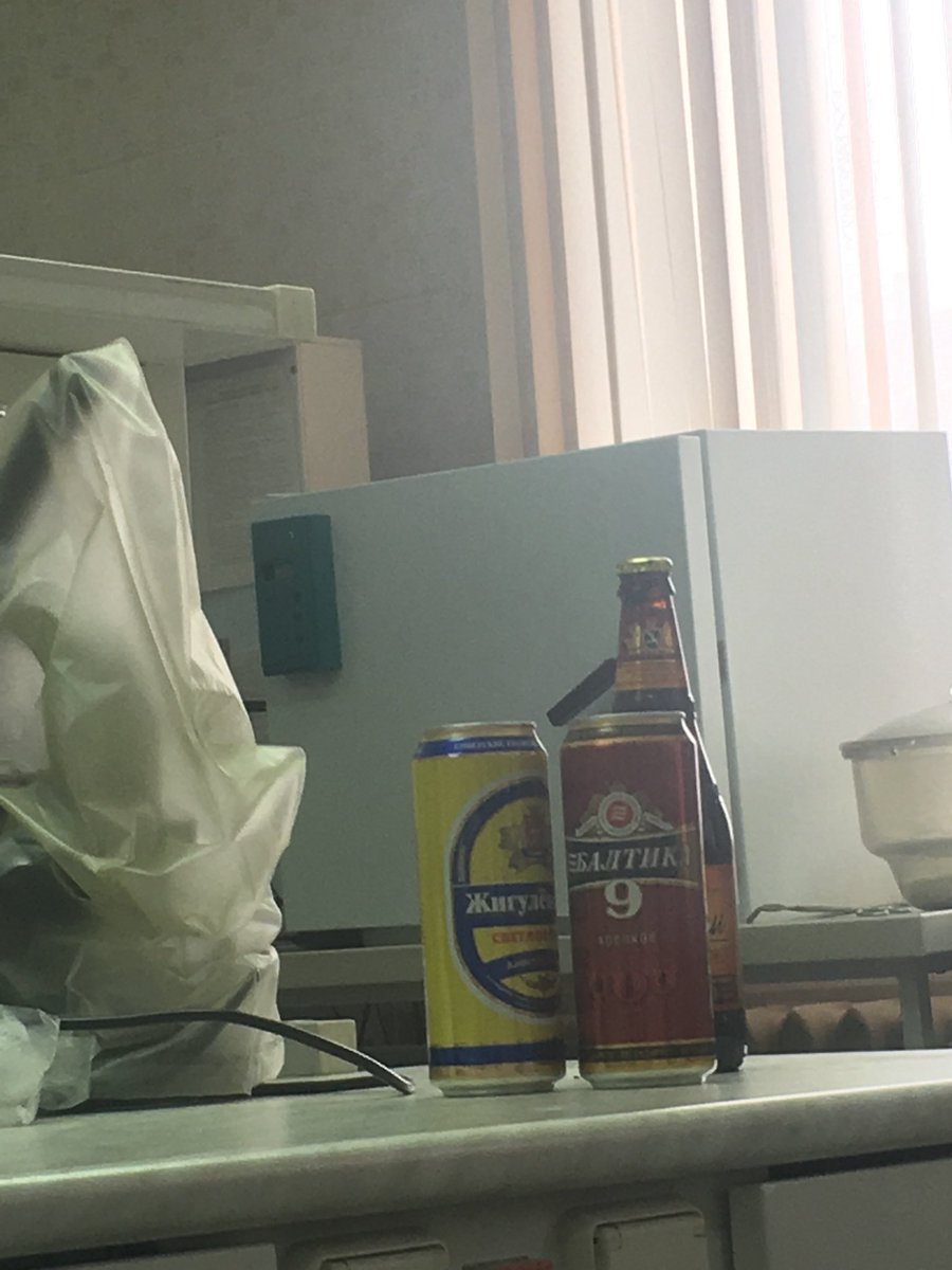 __undercover___'s tweet image. А как проходят ваши пары ?😂