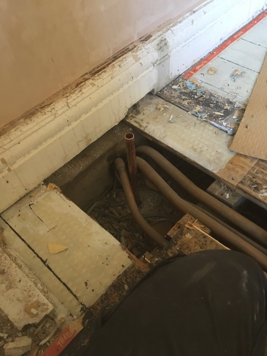 paradigm_nw's tweet photo. New hot water feed and plumbing in of this 40kw baxi combi!
#paradigmplumbingsolutions https://t.co/uxQ0LdNwD0
