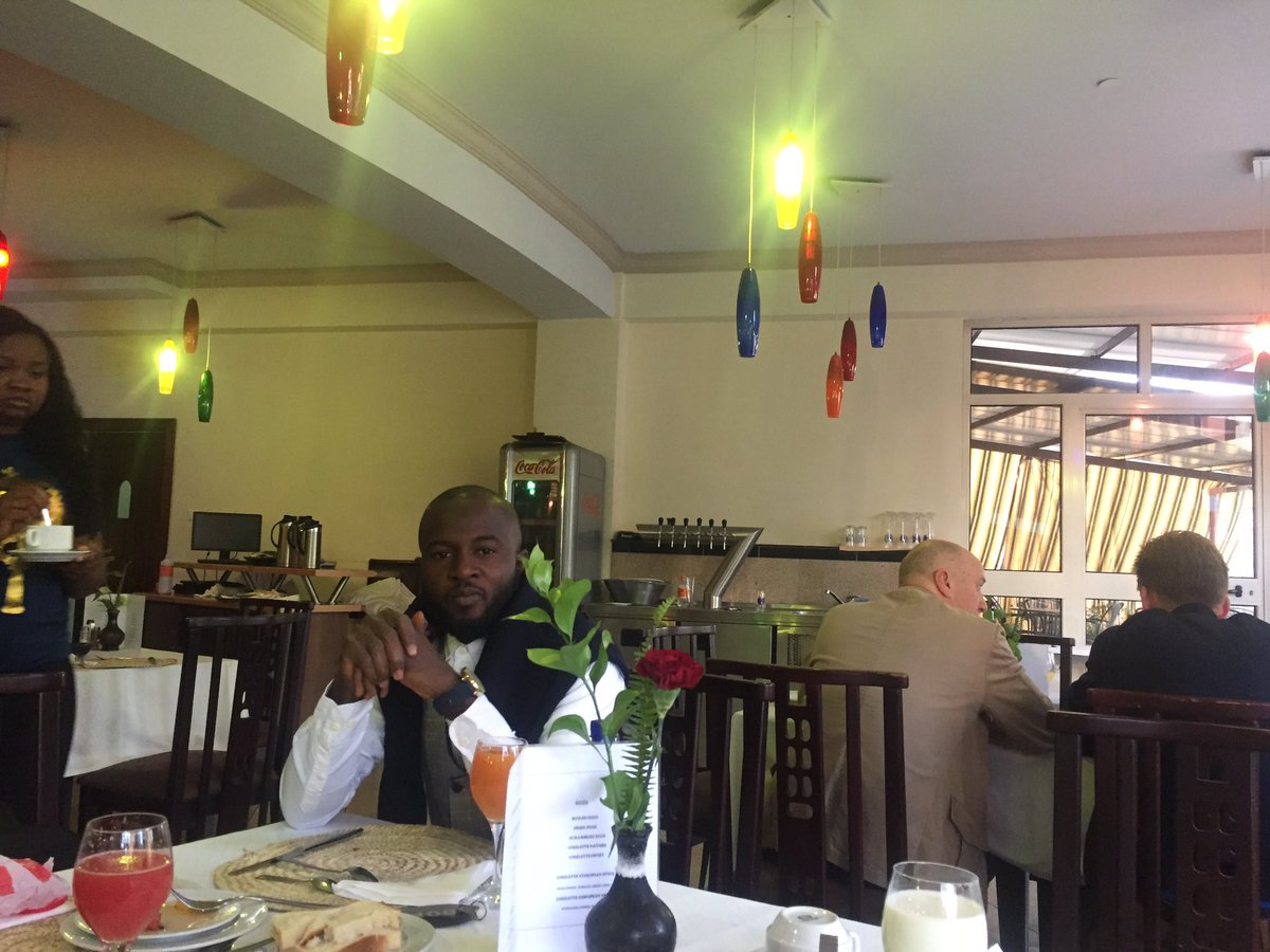 doughonah's tweet photo. After the work, comes a reward.
Kigali - Addis transit treat 🤓
#ethopiaairlines #AYMFORUM19 #tourist #Culture #information #youth #socialimpact #traveler https://t.co/l4hamdLIFF