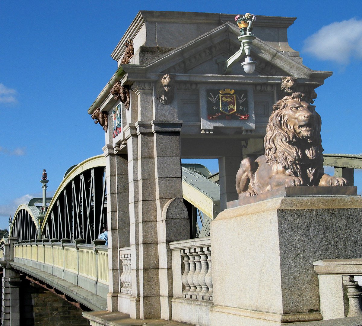 RochesterBridge's tweet photo. @ICELibrary @MuseumofLondon You're obviously saving the best bridge until last for #ICEBridgeMonth? ;-) https://t.co/Fk3QkqM5pG