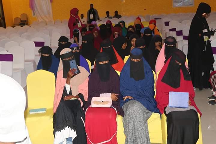 KASIM252's tweet image. Wax aheyd madal aan kula Hadley ardey boqlaal ah oo kasoo gudbaya dugsi sarre  si  ay  xog ugu Helaan jamacadda iyo nolosha sugeysa 
#PUPLICTALK 
#MOTIVATION 
#KASIM