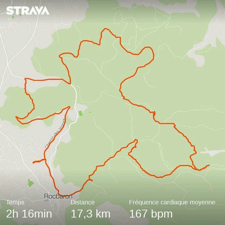 YModot's tweet photo. Repris entraînement trail, petit tour dans les collines autour de #Rocbaron les chemins pas trop débroussaillé mes bras sont sacrifiés :-), super temps, bonne sensations dans les jambes avec mes nouvelles #XT7 #kalenji #garmin #trailrunning #aDieutoutelagloire #sep #praderwilli https://t.co/xDgYcmwZy7