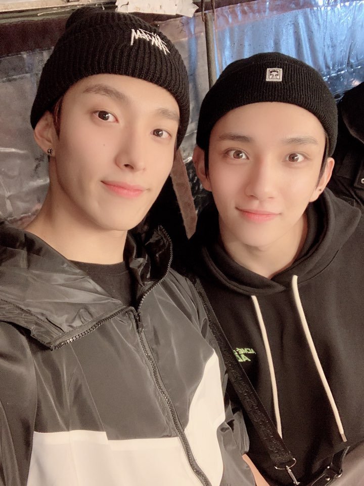 세븐틴(SEVENTEEN) on Twitter: 세븐틴(SEVENTEEN) on Twitter: