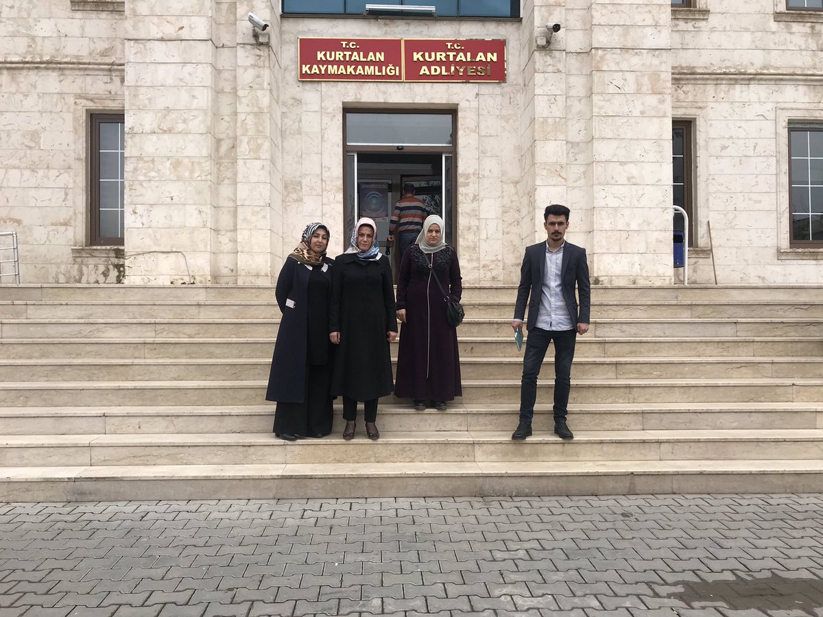 İhtiyaç sahibi teyzemizi SYDV(sosyal yardımlaşma Derneği)götürerek yardımcı olmaları için rica da bulunduk .