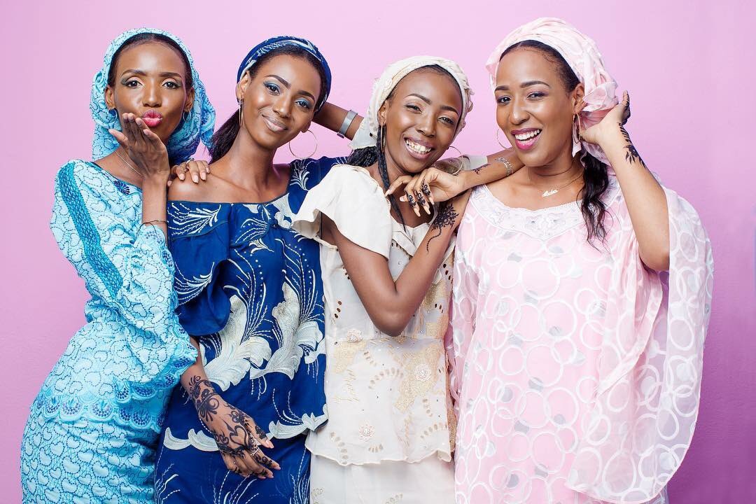 Votre shooting famille 2 à 4 personnes vous donne droit pour 1h à 1 tenue, 2 make up et 5 photos retouchées.
Coucou la famille Sali 💕

📍 Bonapriso face Bonadouma / Bonamoussadi carrefour Eto’o

📞 651963615 / 693875984

#thestudio #thestudiodouala #cameroun #bonapriso