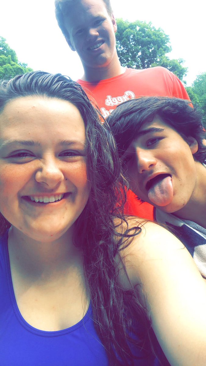 AlexMEdwards2's tweet photo. Happy Birthday @dgriffin__55 🎂 Thank you for being the best “little” cousin I’ll ever have!! I love you ♥️ https://t.co/R2O7K4HDcj