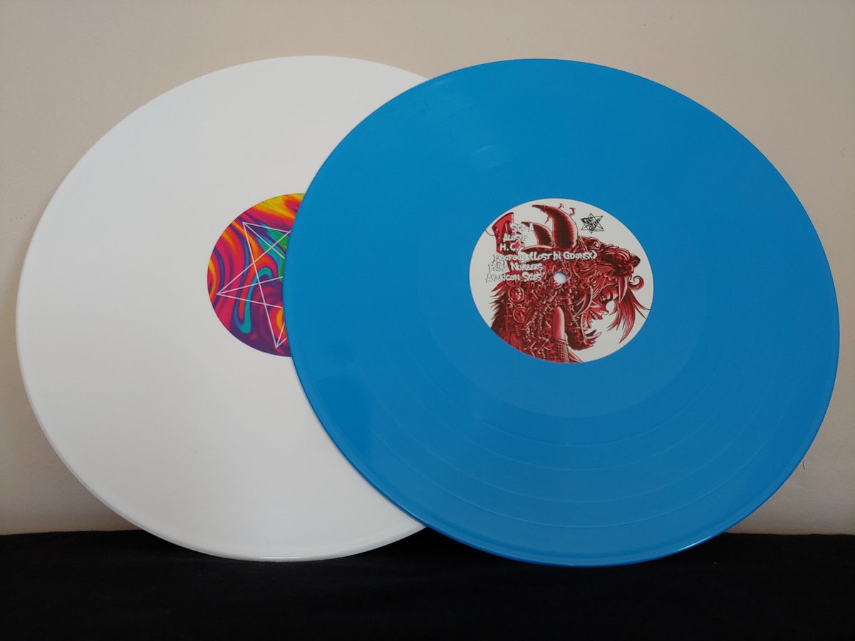 CKT______'s tweet image. 🎶 "You think we look pretty good together" 🎶  yes, yes I do. #BreakingState #BlueVinyl @BrixExtricated