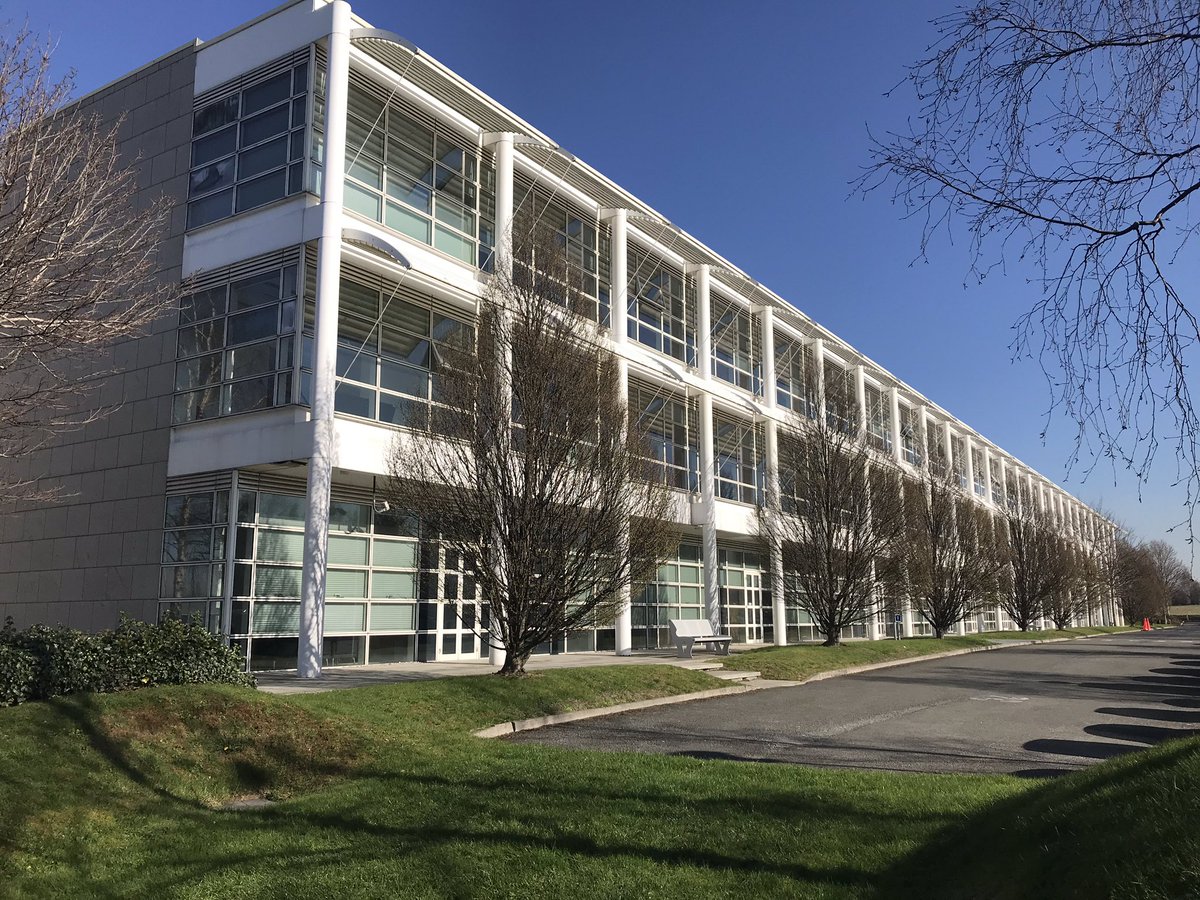 TomNolan_'s tweet image. Great to see @TUDublin_BN students Felipe and Hugh getting on so well in @eir earlier. Aaron a graduate of the #learnandwork course which is part funded by @ICTSkillnet is now employed there as a network engineer and is helping the 2 lads integrate #greatstory @MarkKeyes69