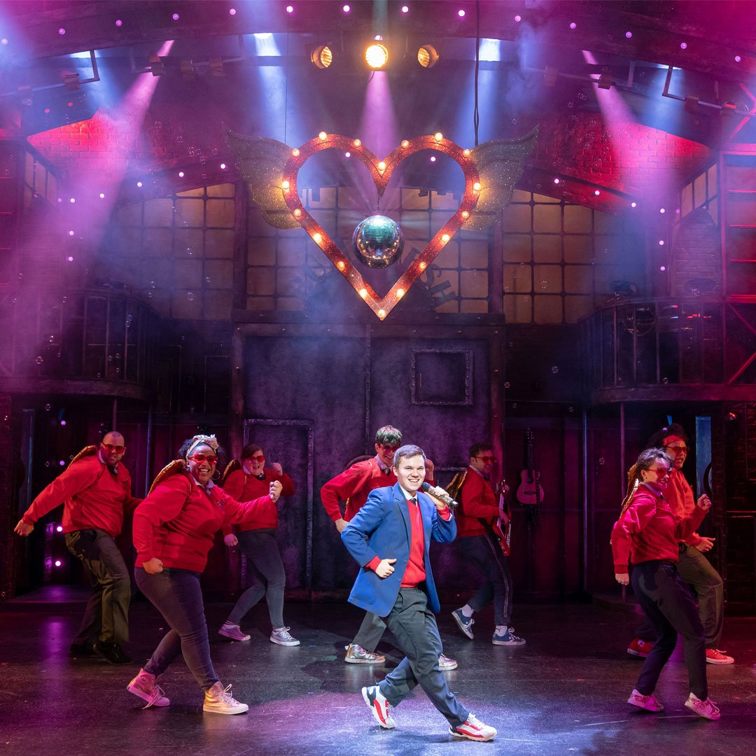NSTheatres's tweet photo. Today #BillionaireBoy open at the final venue of the tour @New_Theatre in Cardiff! Have another fantastic show! https://t.co/6yzjDyKfIn