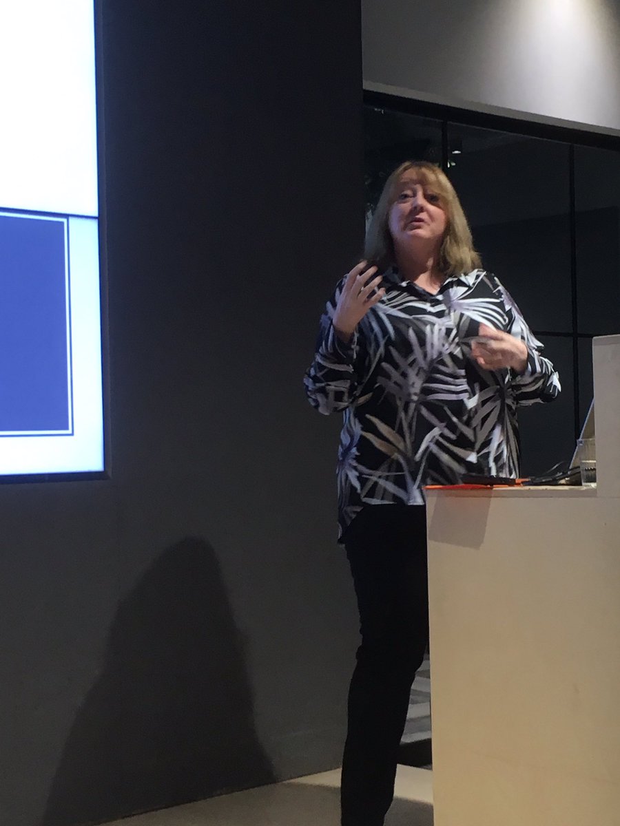 vald14's tweet photo. @TheKClubNW Meeting started & listening to Jean Mills @4EVERManchester Funding projects #Dementiasupport #scoutgroups #MS @yourdreamgoal @SueWeighell @OrderOfficeHome https://t.co/ieXPuuHvX8