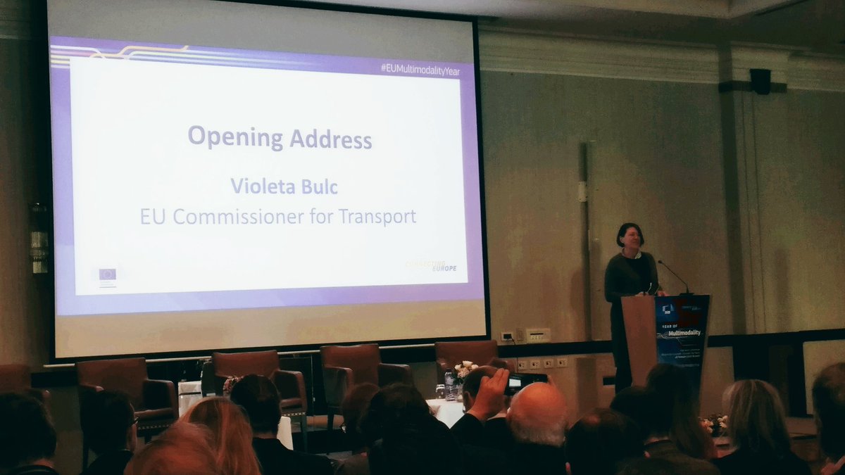"Multimodaliy = decarbonization" stated Commissioner #Bulc with a view of reducing the €1000bn of negative externalities of (mostly road) transport in #EU #EUMultimodalityYear