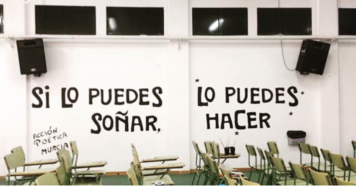 AP_Murcia's tweet photo. En el IES Ribera de los Molinos de Mula sus alumnos lo tienen claro, ¿y tú?

#accionpoeticamurcia #sinpoesíanohayciudad #sinpoesianohayciudad #murcia #iesriberadelosmolinos #mula #silopuedessoñarlopuedeshacerlo https://t.co/6vRVq9OmPV