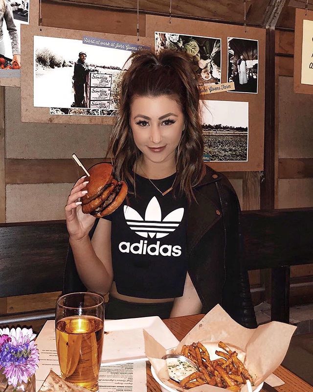 Pono Burger tweet media