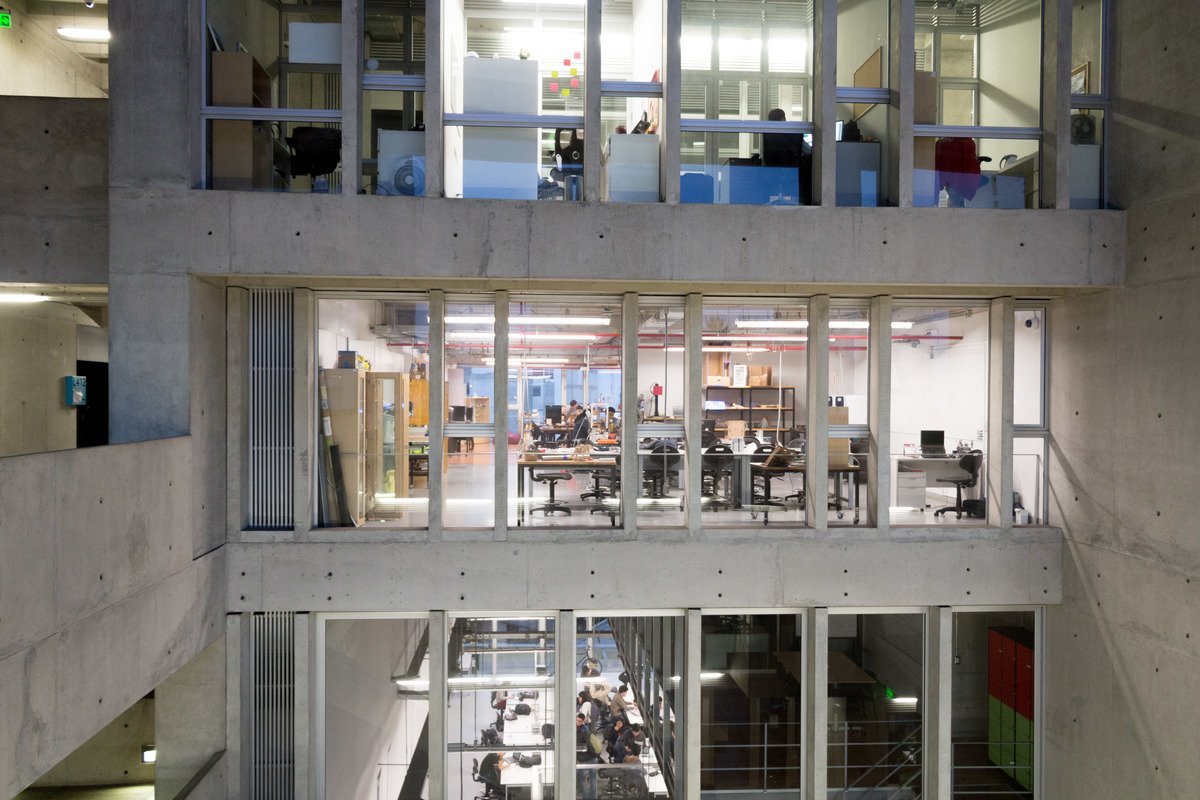 MakerTour's tweet photo. Have you ever heard about Nano Degree? 🤔
This educational program was developed by Fablab UTEC to make Fab Academy courses accessible to every student of this new modern engineering school.🛠
👉https://t.co/DUm2Ji6Jbs … …
#futurofeducation #makerspirit #empowerment #newskills https://t.co/3stvdxrbjr