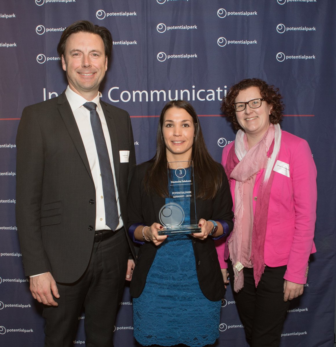 PotentialparkAB's tweet photo. Danke schön, Bad Homburg! ✨ Congratulations to all the winners and thank you to our #Potentialpark19 🇩🇪 host @Fresenius_Jobs, our guests and our sponsors @jobteaser, @tt_embrace, and @YAEZagency! Check out the full Germany 2019 Rankings here ▶️ https://t.co/OYPPC6wzgi https://t.co/F5wwA9KKb7