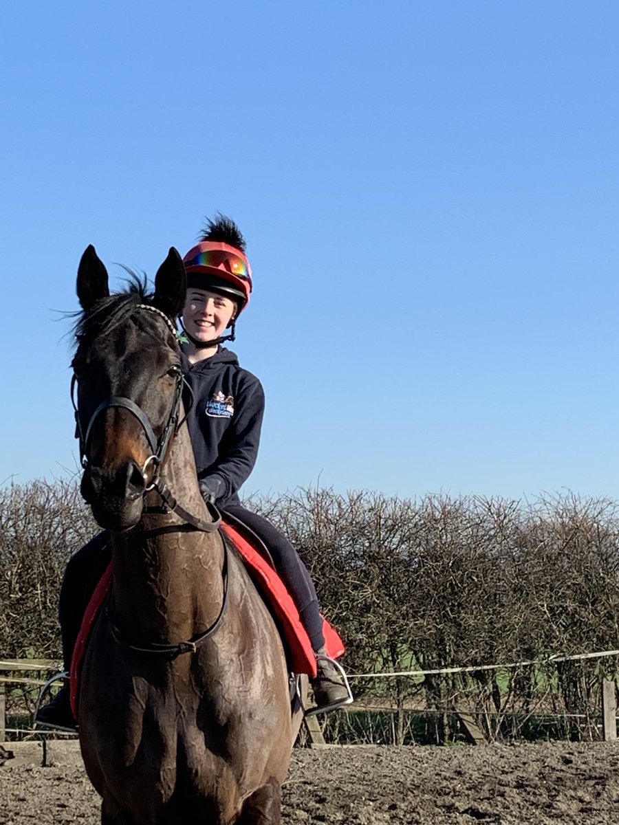 Sir Lancelot’s new jockey all smiles this morning @miaclare43 @Trotternicholls @TGHRC #legend