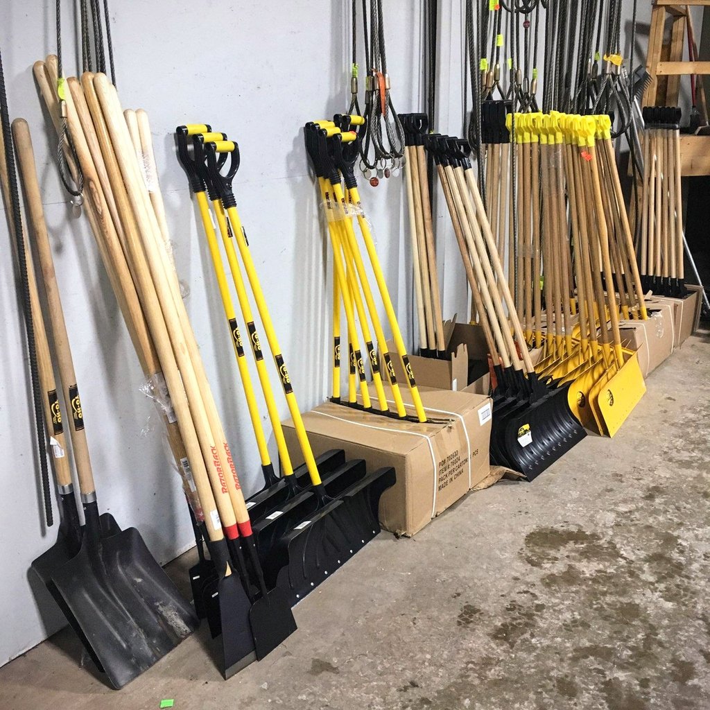 Stuck in the snow? Unlike large corporations, we stock a large selection of excellent quality shovels, year round - meaning Midway truly is your one-stop shop for snow removal and more!
#yohoshovels #amestools #snowremoval #razorbacktools #snowshovel #snowshoveling #906rentals