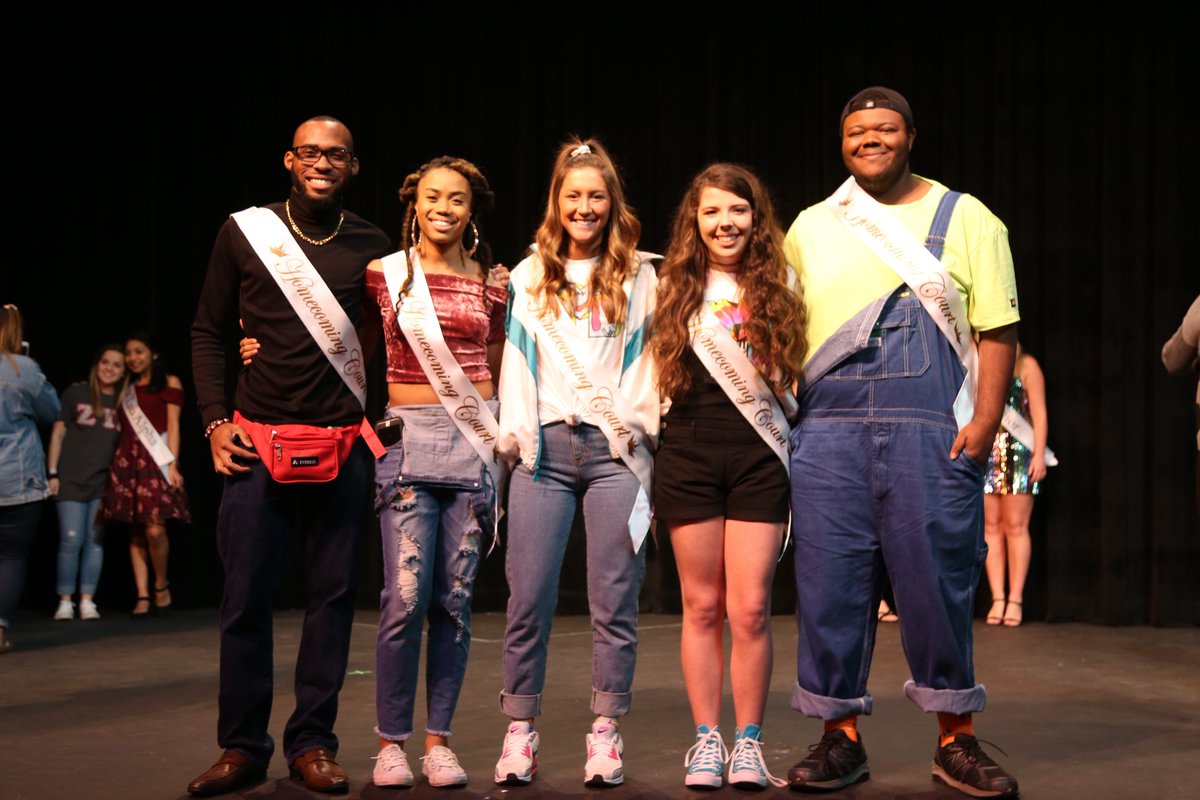 GaSouthwestern's tweet photo. During Sunday night's Fresh Prince &amp; Princess of GSW Homecoming Kick-Off, @gswSGA recognized organization representatives, crowned class representatives &amp; presented this year's Homecoming Court. Good luck to all the king &amp; queen candidates! 👑 #GSWHoCo19 https://t.co/qGHbw8h9hd