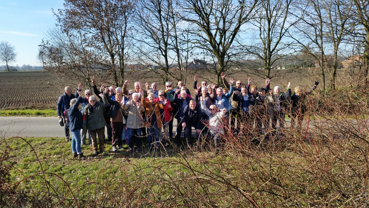 Enthousiaste wandelaars op koffiebezoek bij #de groene muze <a href="/stadsbos013/">Stadsbos013</a>